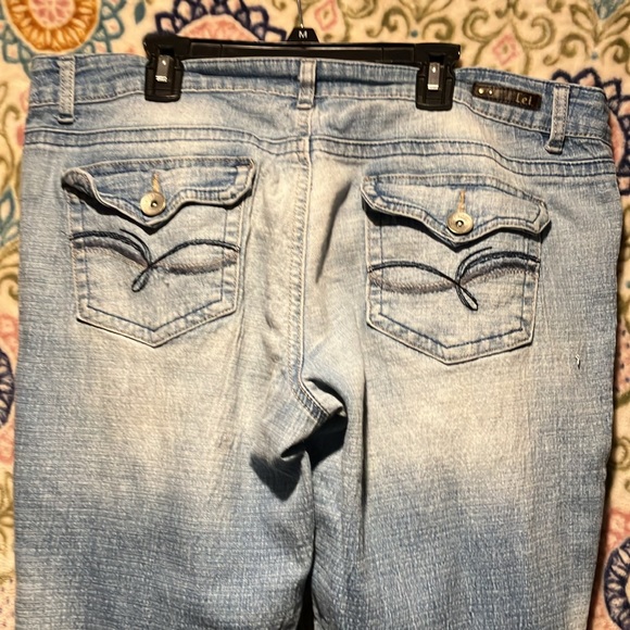 Women’s Lei size 33 blue jeans - Picture 2 of 4